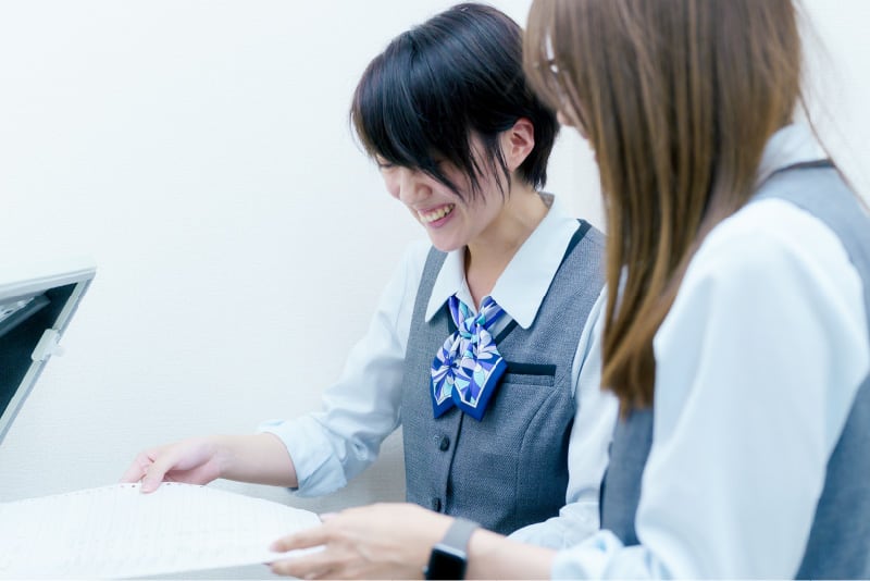先輩のほとんどが営業職未経験スタート！社会人経験がない方でも安心